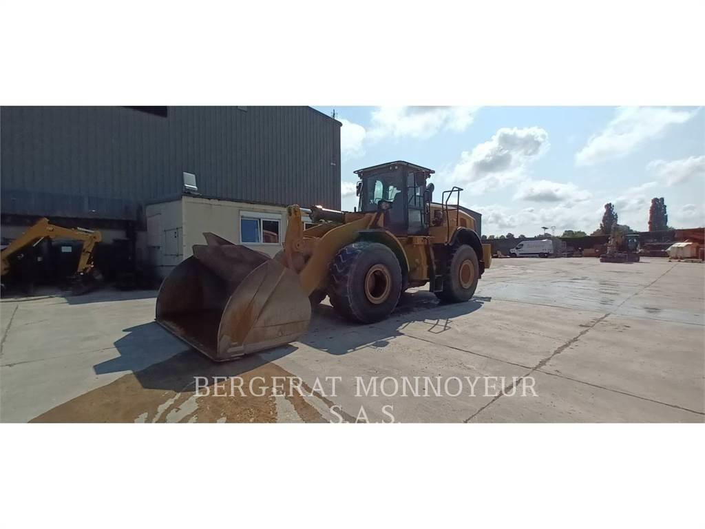 CAT 972M XE Incarcator pe pneuri