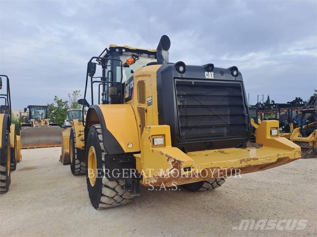 CAT 972M XE Incarcator pe pneuri