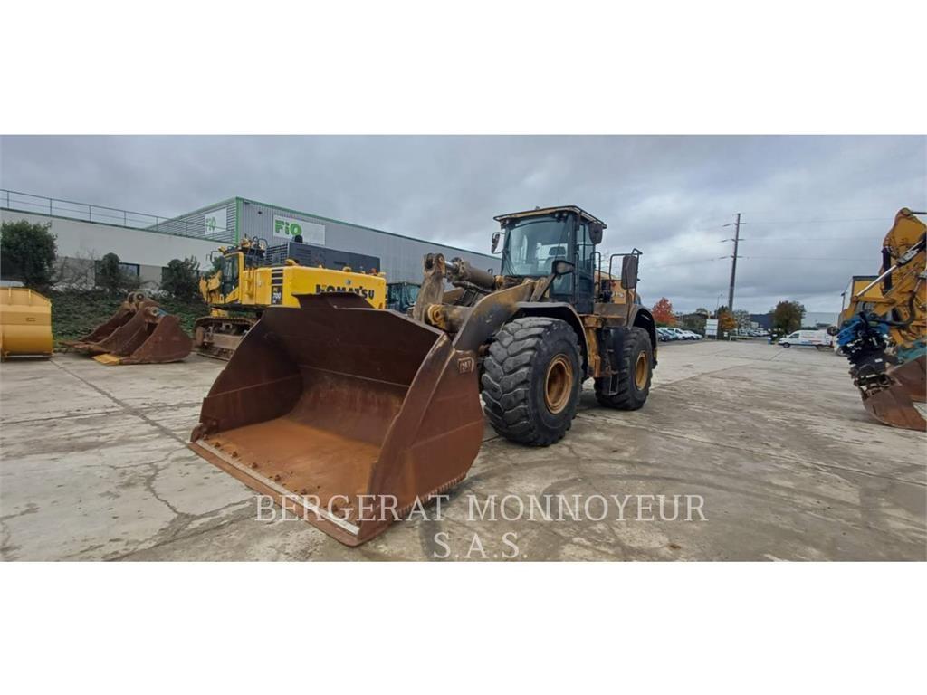CAT 972M XE Incarcator pe pneuri