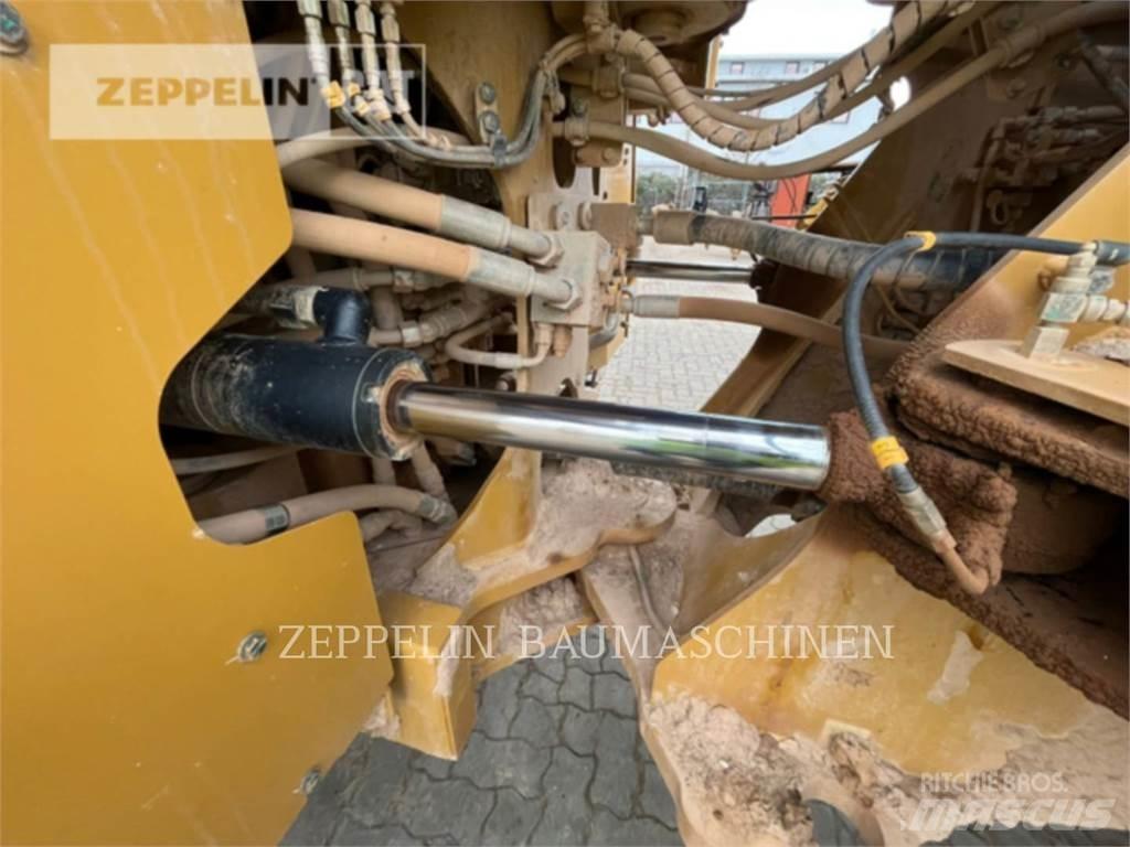 CAT 972MXE Incarcator pe pneuri