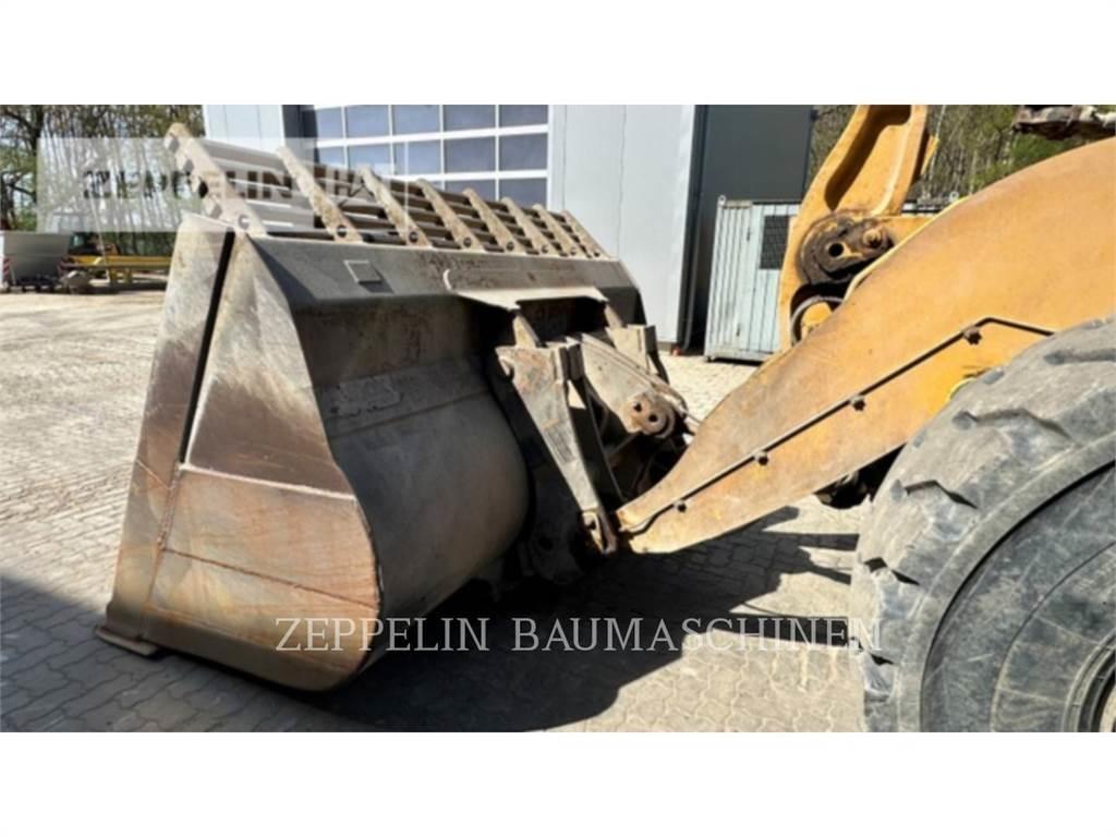 CAT 972MXE Incarcator pe pneuri