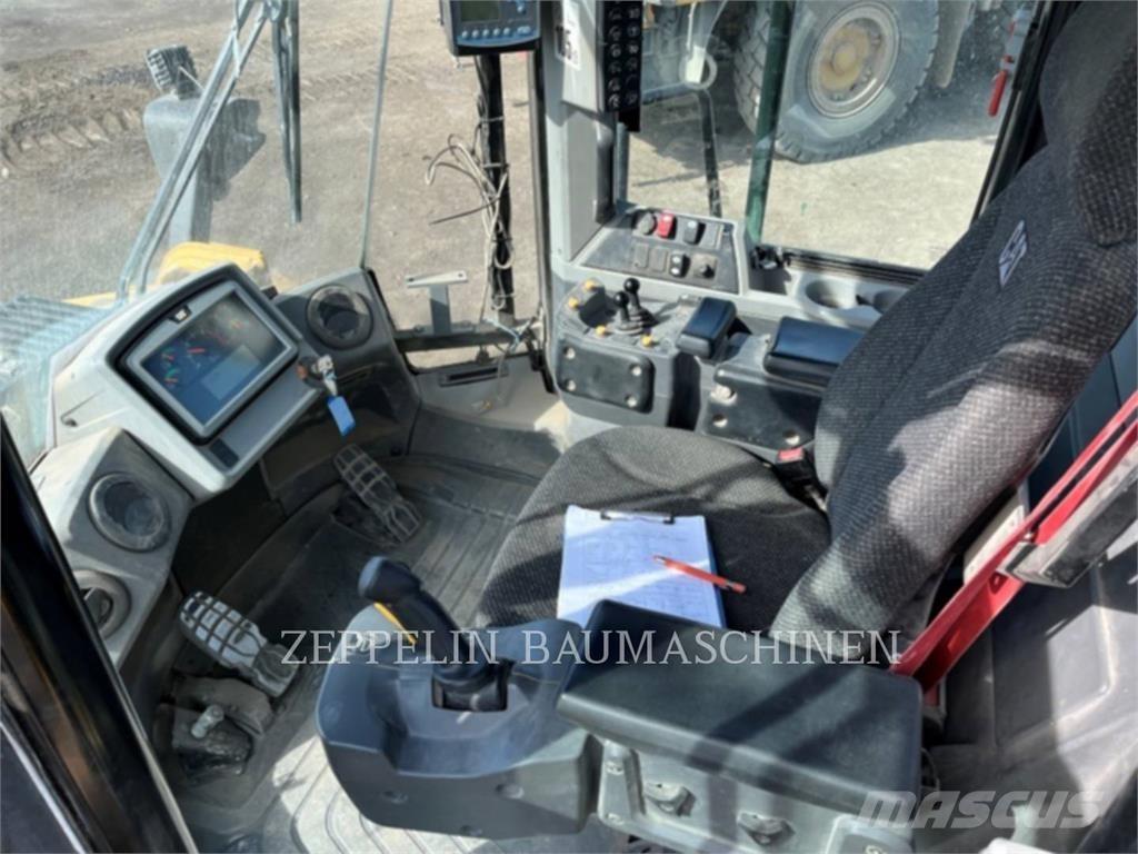 CAT 972MXE Incarcator pe pneuri