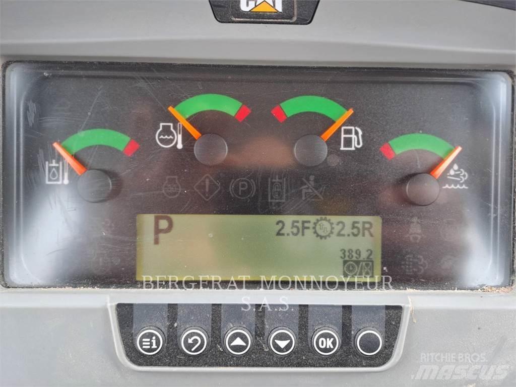 CAT 973K Încarcatoare cu excavator