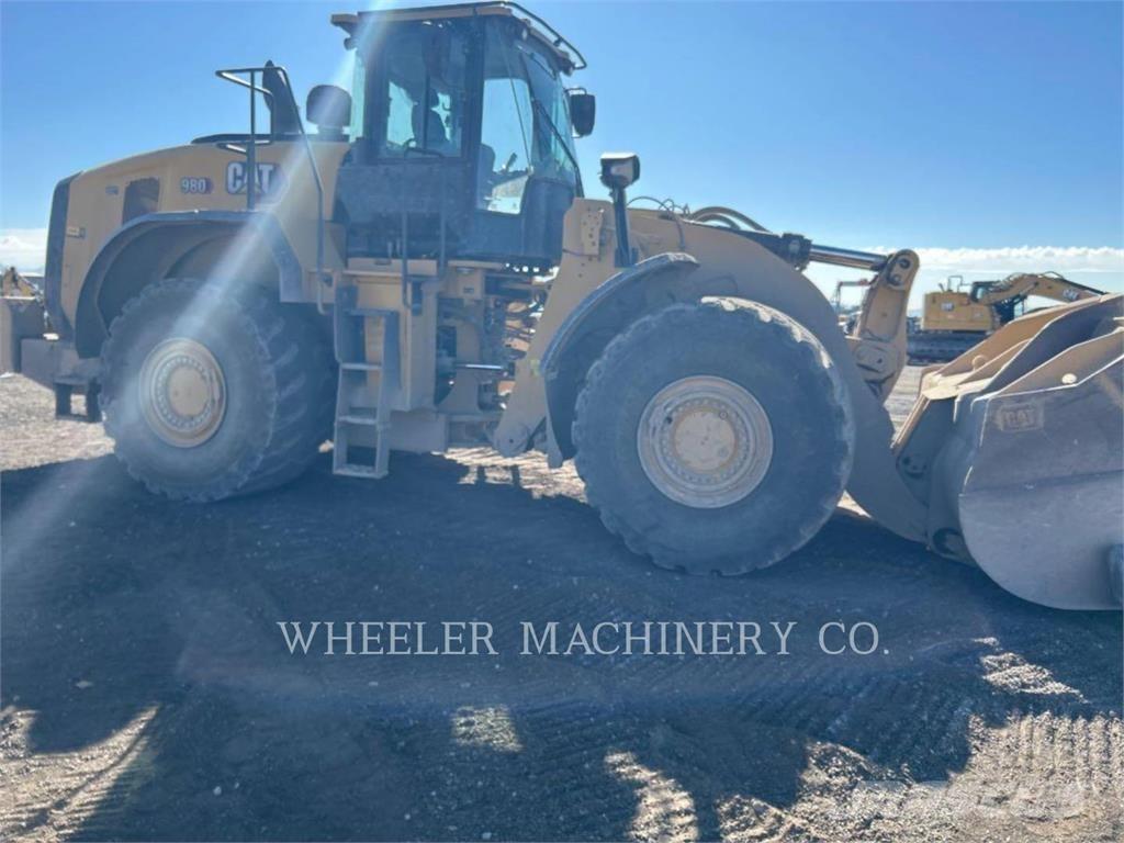CAT 980 Incarcator pe pneuri