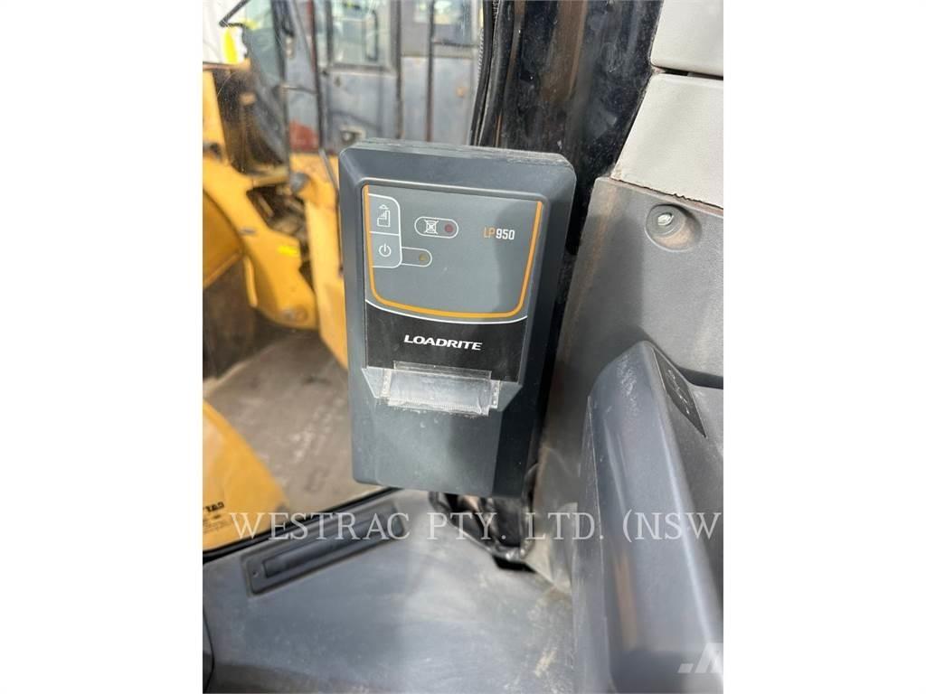 CAT 980-14 Incarcator pe pneuri