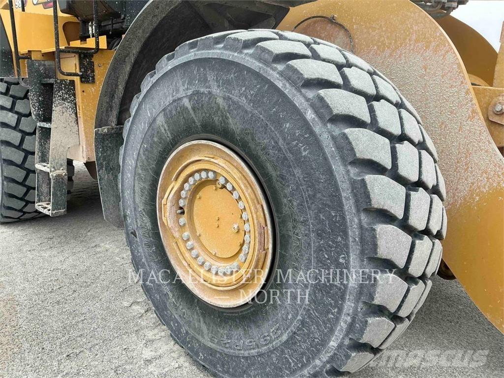 CAT 98014 Incarcator pe pneuri
