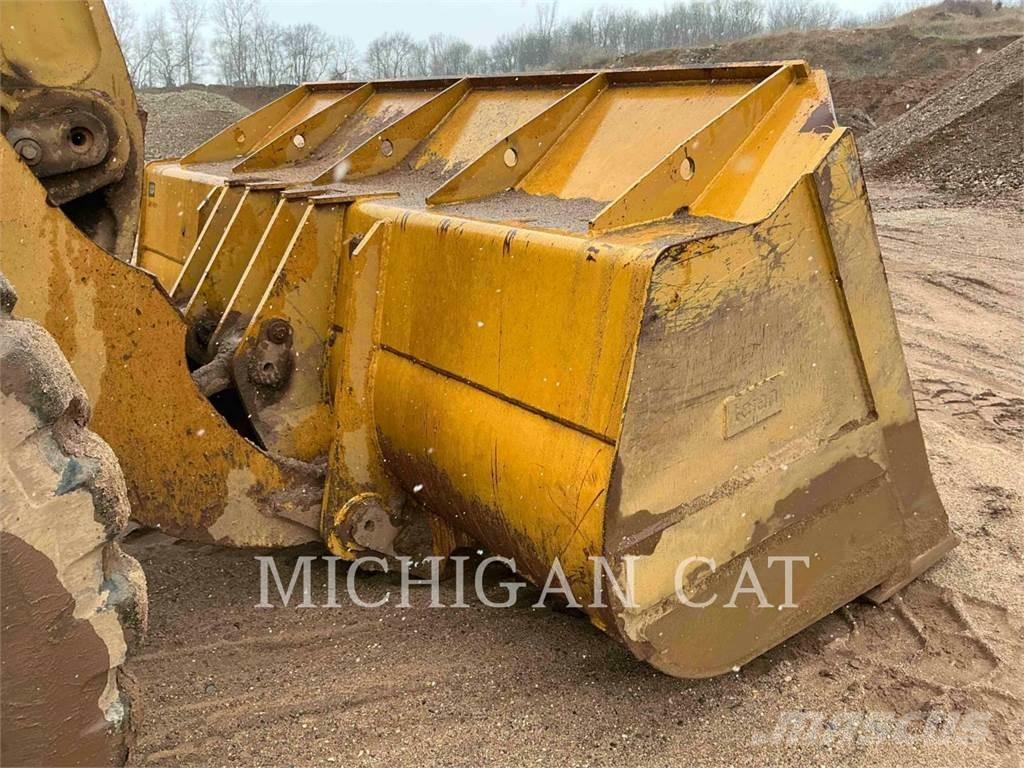 CAT 980H Incarcator pe pneuri