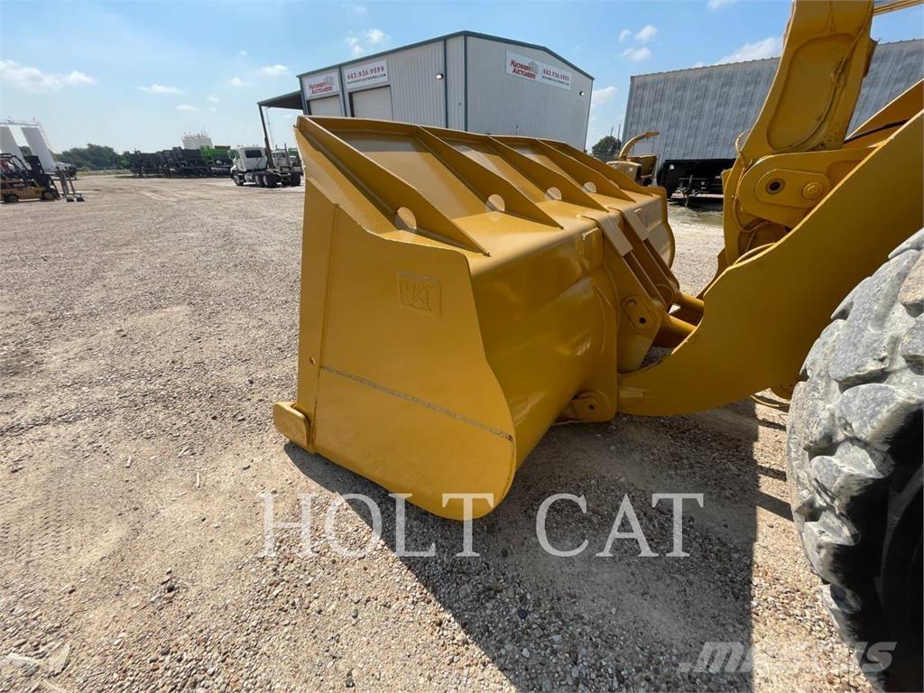 CAT 980H Incarcator pe pneuri