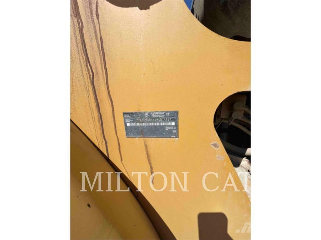 CAT 980H Incarcator pe pneuri