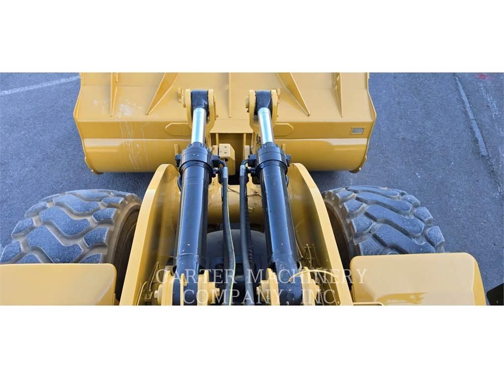 CAT 980K RBLD Incarcator pe pneuri