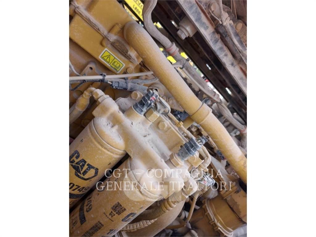 CAT 980M Incarcator pe pneuri