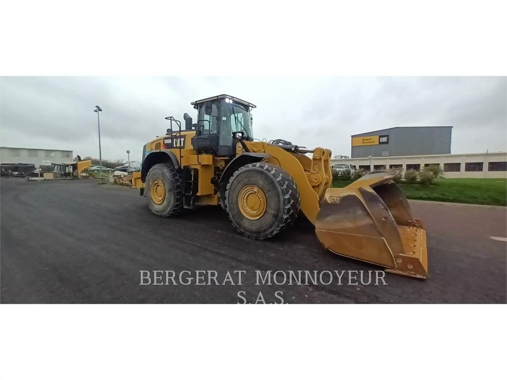 CAT 980M Incarcator pe pneuri