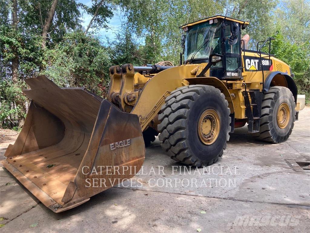 CAT 980M Incarcator pe pneuri