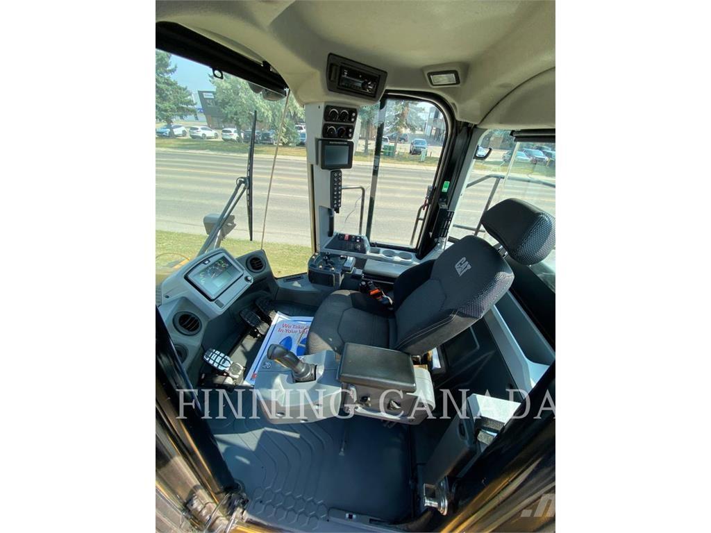 CAT 980M Incarcator pe pneuri