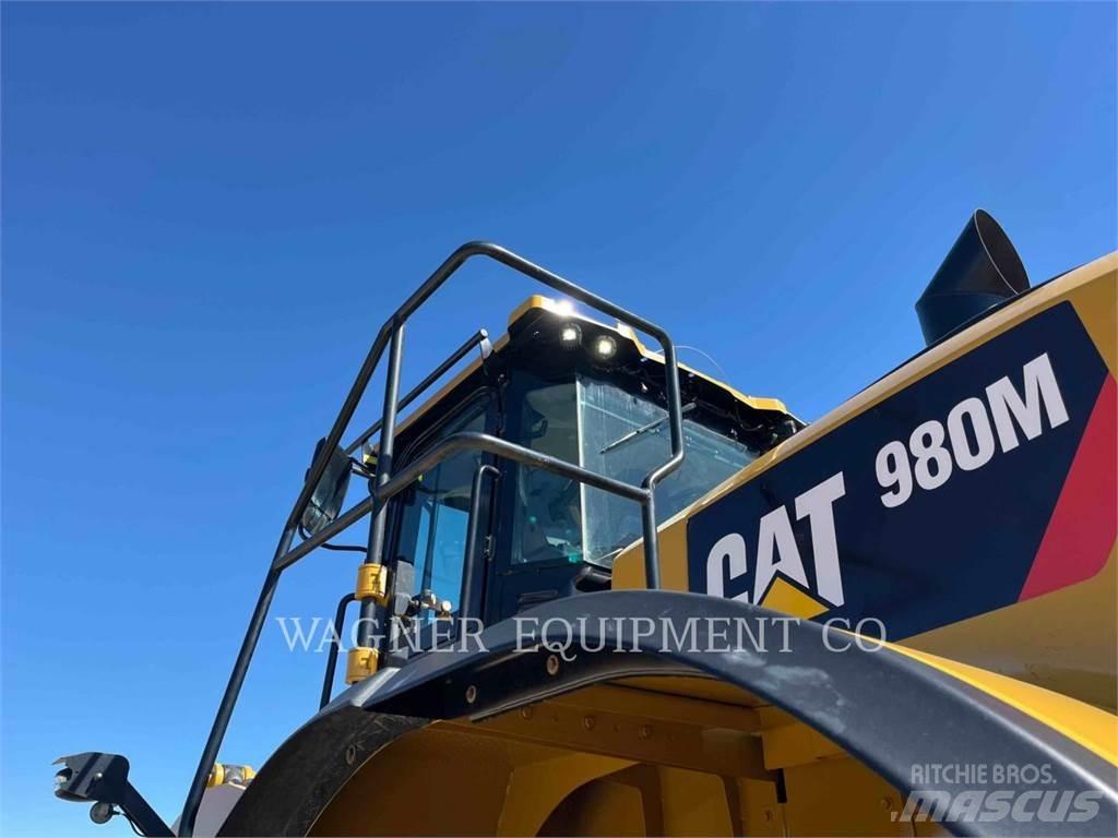CAT 980M Incarcator pe pneuri