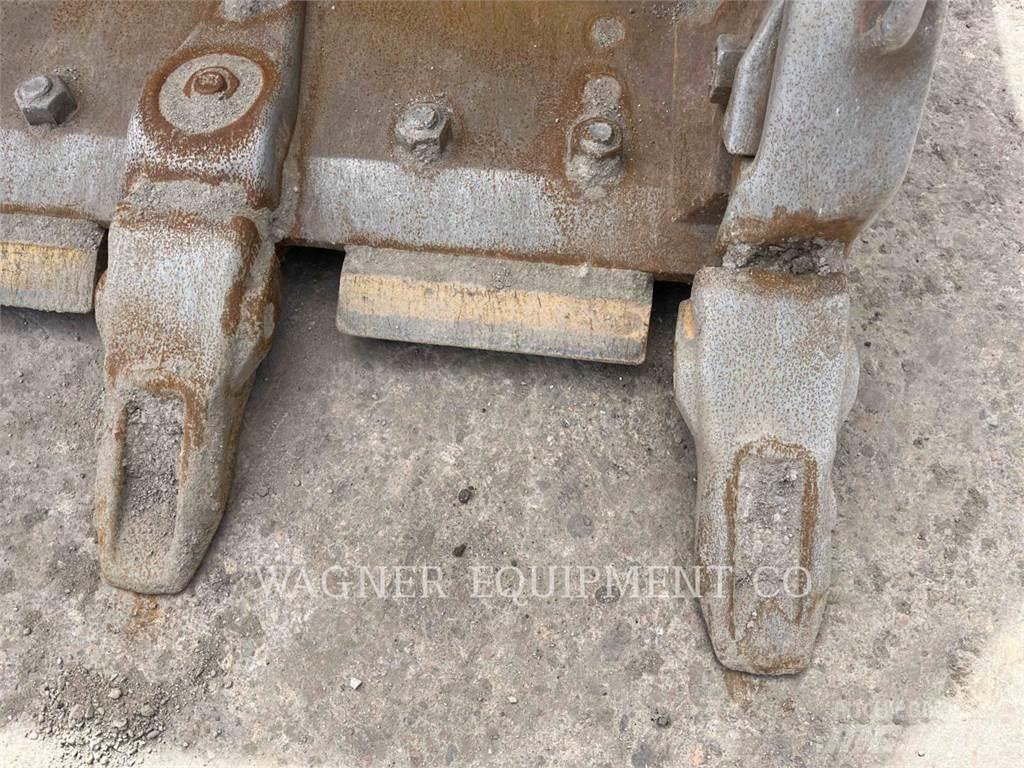 CAT 982 Incarcator pe pneuri