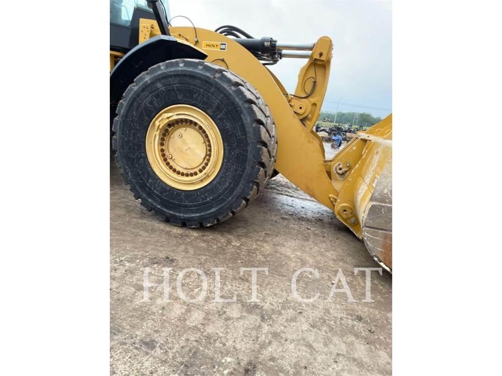CAT 982 Incarcator pe pneuri