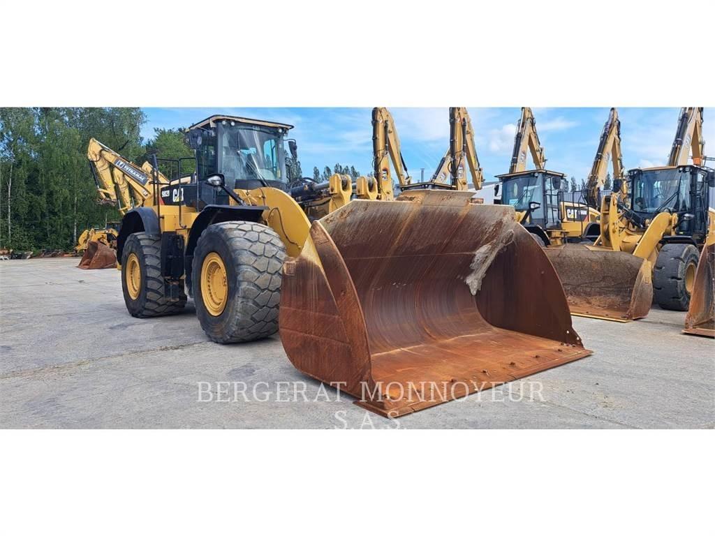 CAT 982M Incarcator pe pneuri