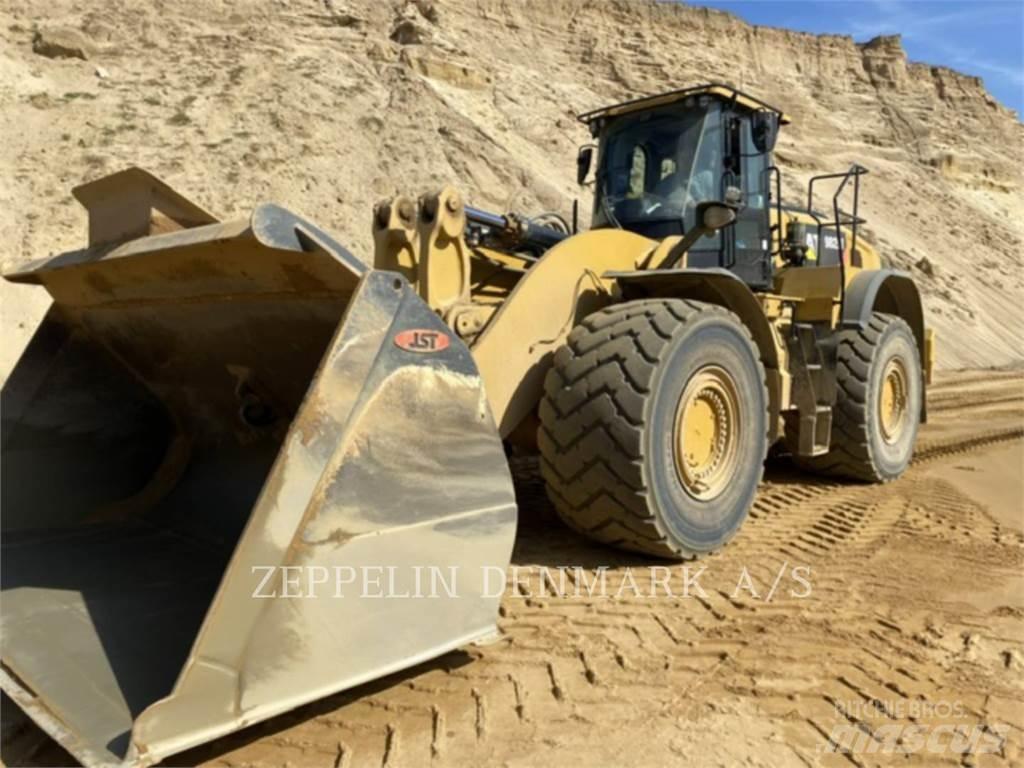 CAT 982M Incarcator pe pneuri