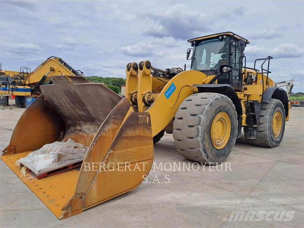CAT 982M Incarcator pe pneuri