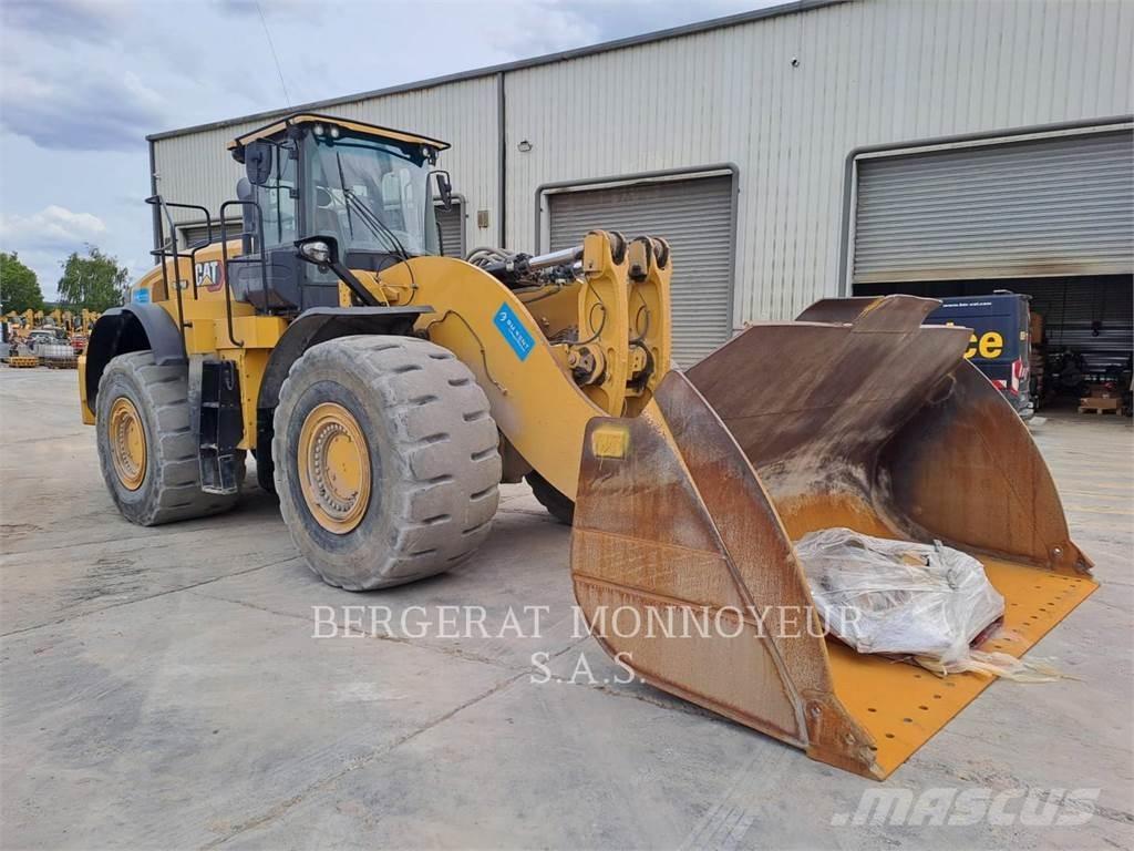 CAT 982M Incarcator pe pneuri