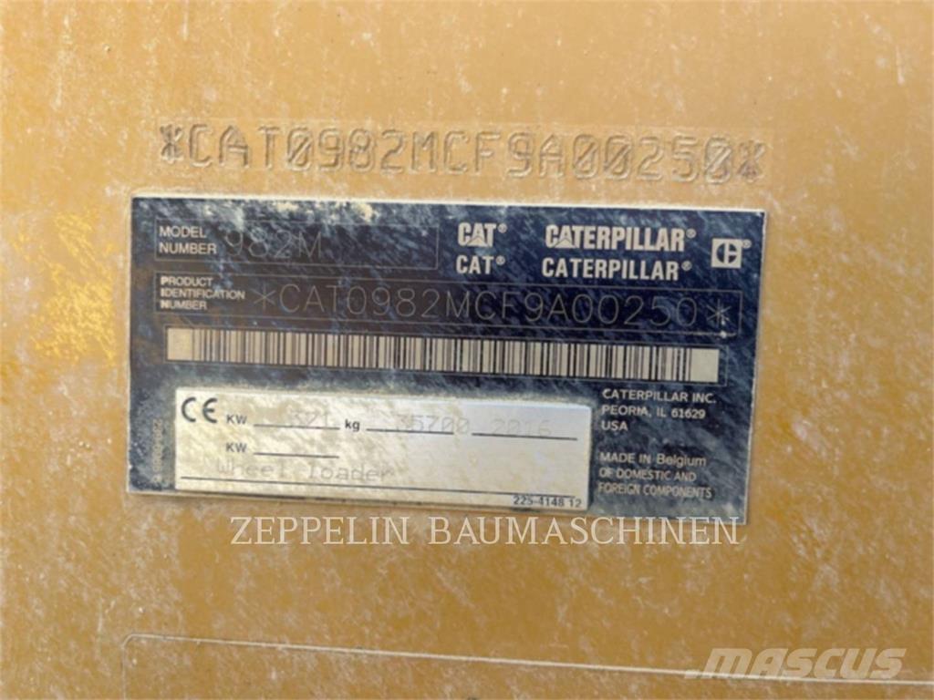 CAT 982M Incarcator pe pneuri