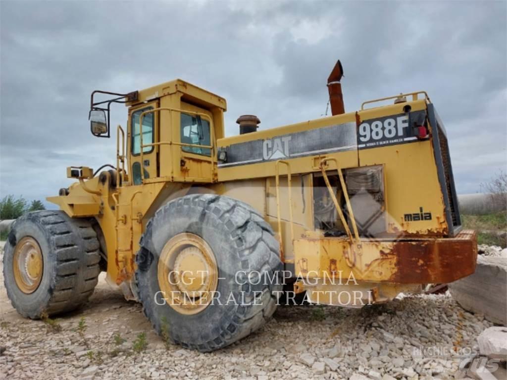 CAT 988 Incarcator pe pneuri