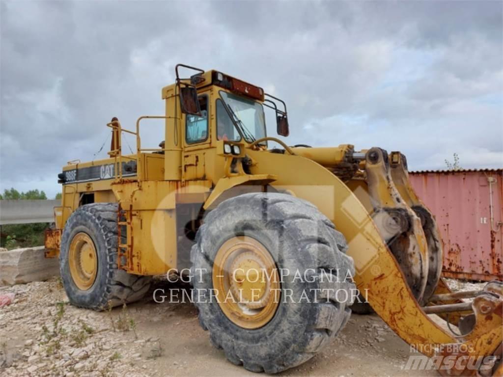 CAT 988 Incarcator pe pneuri