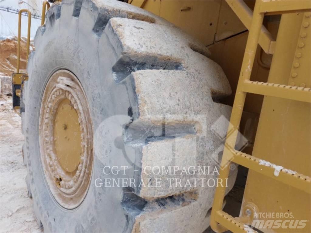 CAT 988G Incarcator pe pneuri
