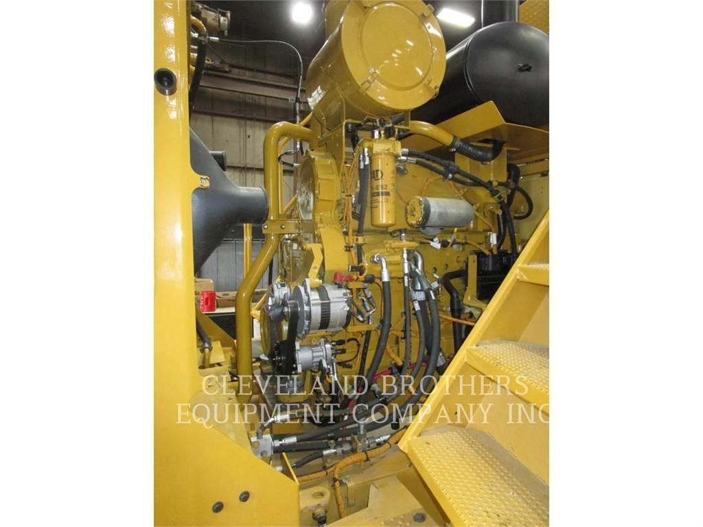 CAT 988H Incarcator pe pneuri