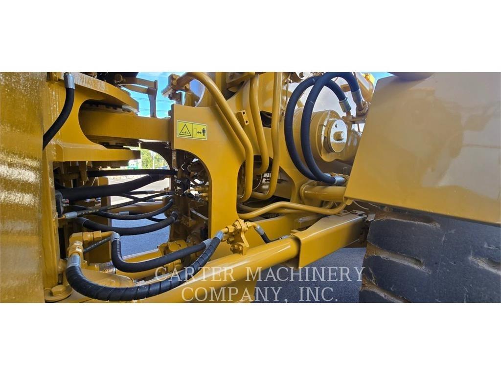 CAT 988H RBLD Incarcator pe pneuri