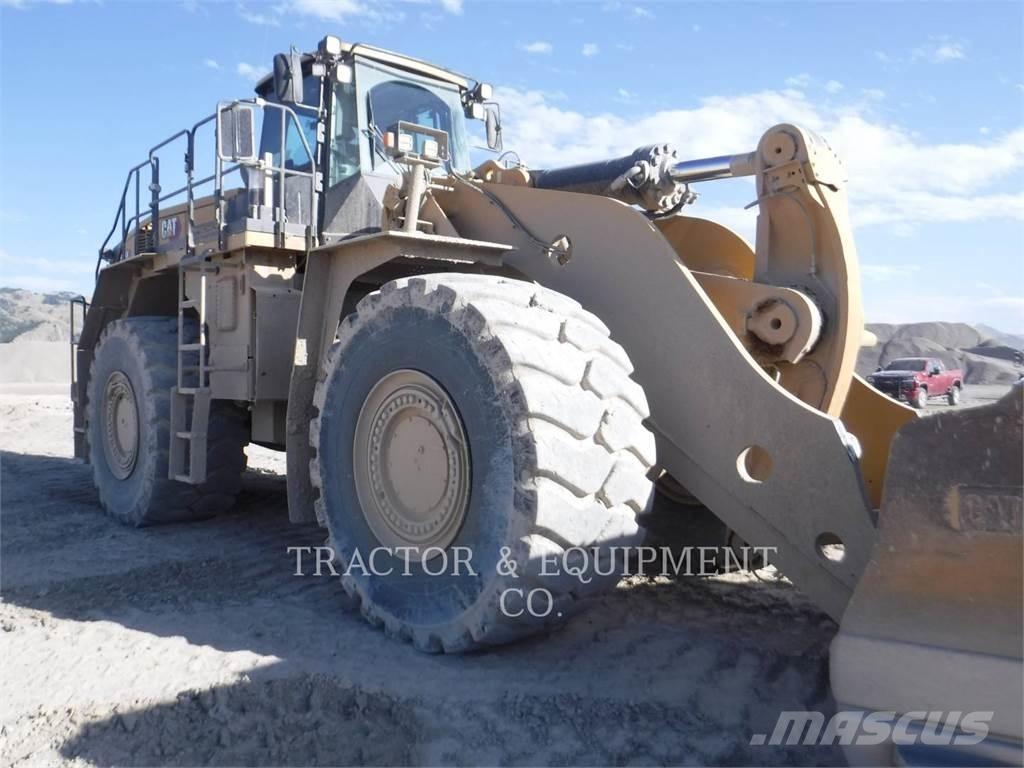 CAT 988K Incarcator pe pneuri