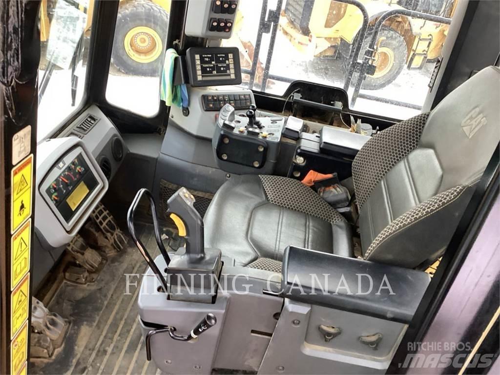 CAT 988K XE Incarcator pe pneuri