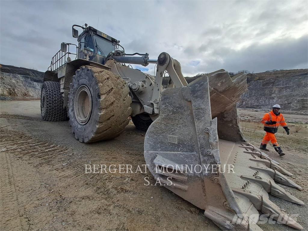 CAT 992K Incarcator pe pneuri