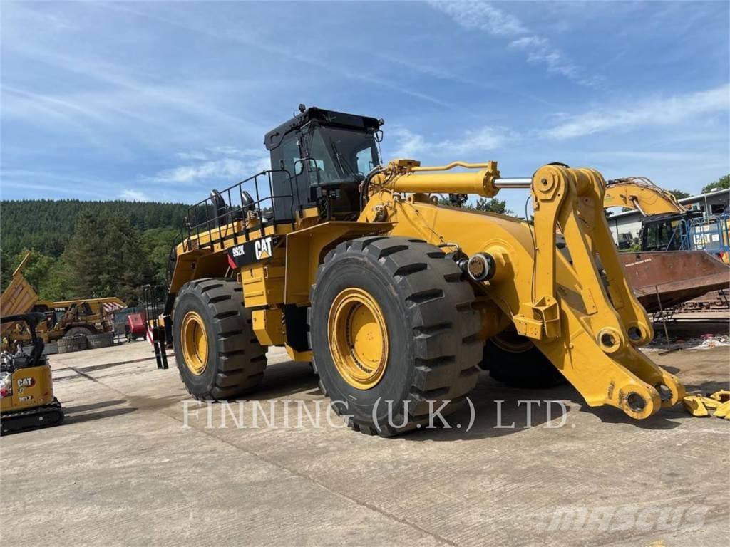 CAT 992K Incarcator pe pneuri