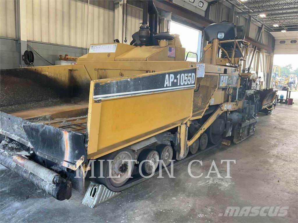 CAT AP-1055D Pavatoare asfalt