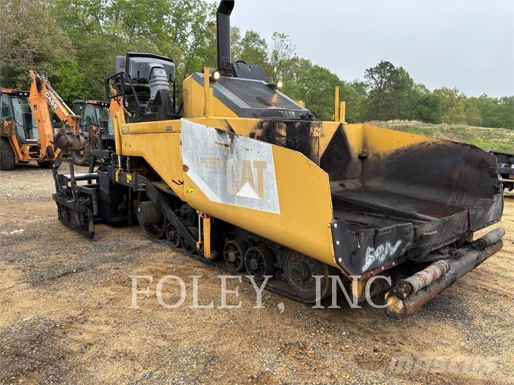CAT AP-655D Pavatoare asfalt