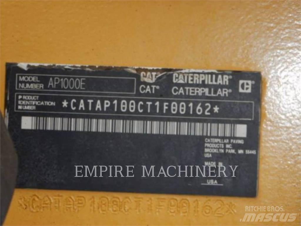 CAT AP1000E Pavatoare asfalt