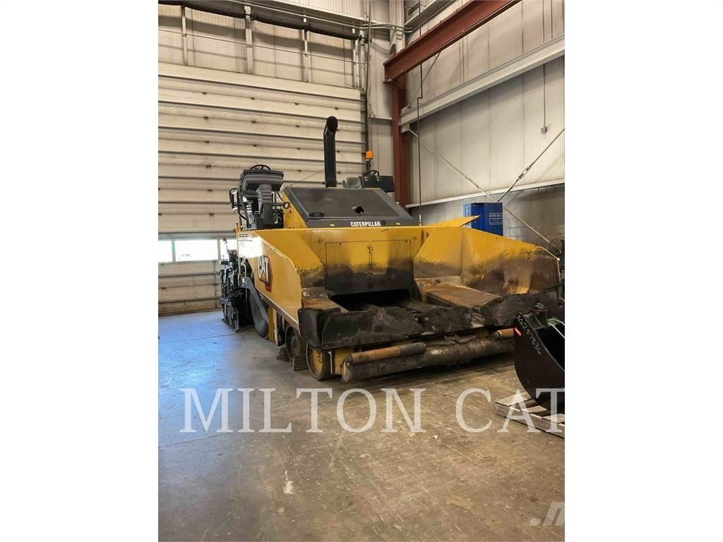 CAT AP1000E Pavatoare asfalt