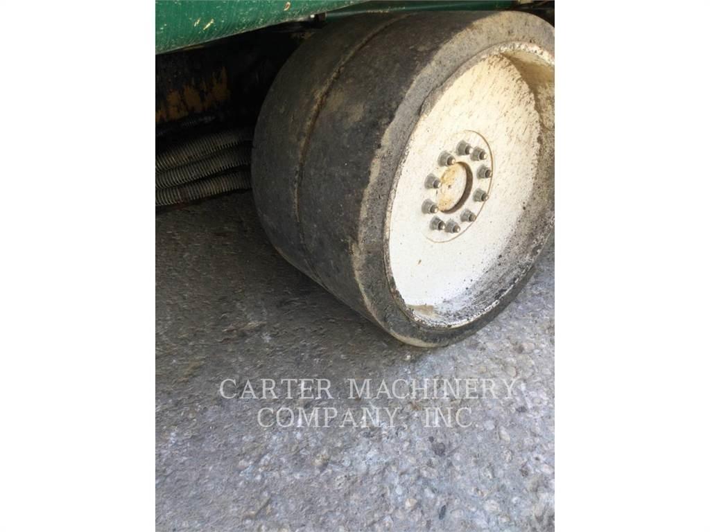 CAT AP1000F Pavatoare asfalt