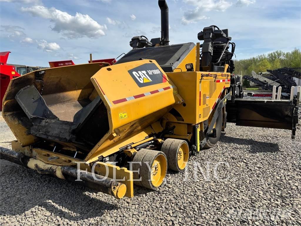 CAT AP1000F Pavatoare asfalt
