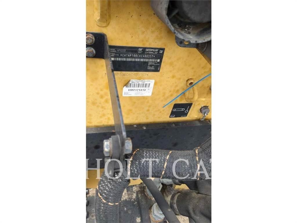 CAT AP1000F Compactoare monocilindrice