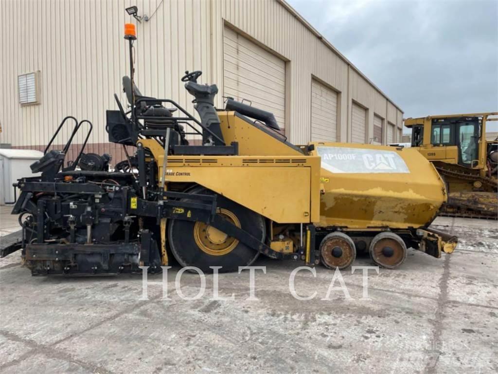 CAT AP1000F Compactoare monocilindrice