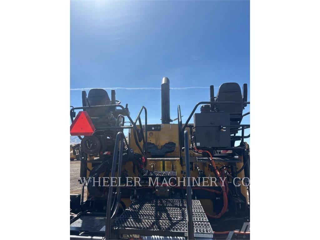 CAT AP1055 Pavatoare asfalt