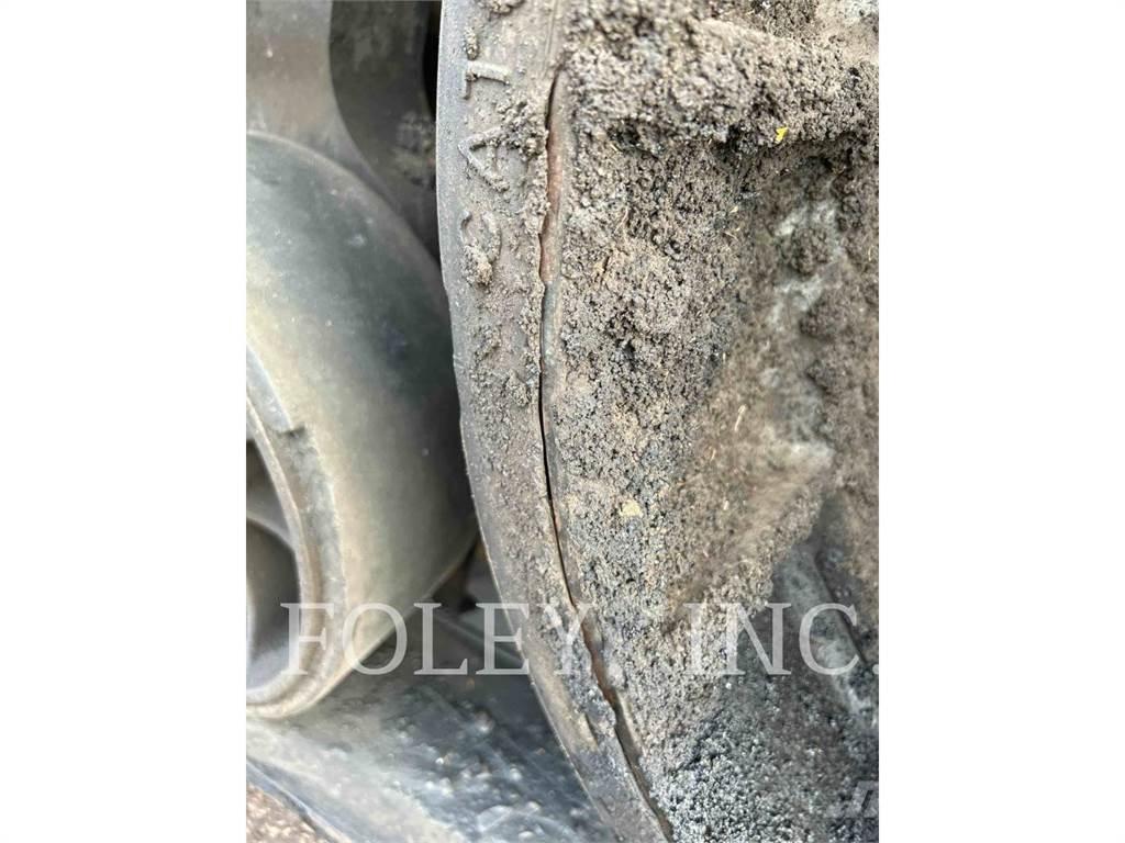 CAT AP1055B Pavatoare asfalt