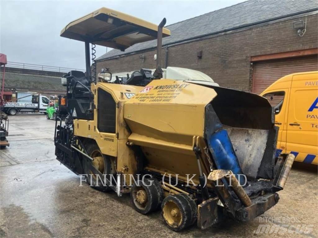 CAT AP300F Pavatoare asfalt