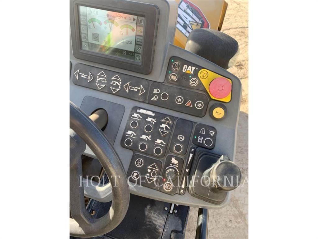 CAT AP355F Pavatoare asfalt