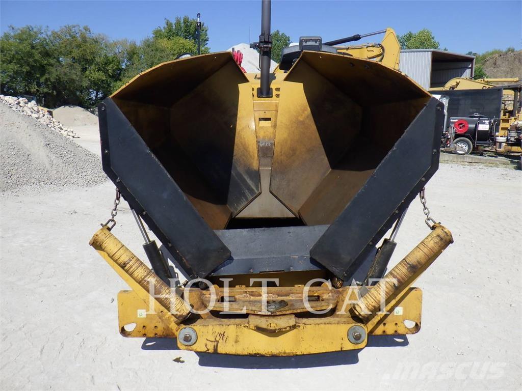 CAT AP355F Pavatoare asfalt
