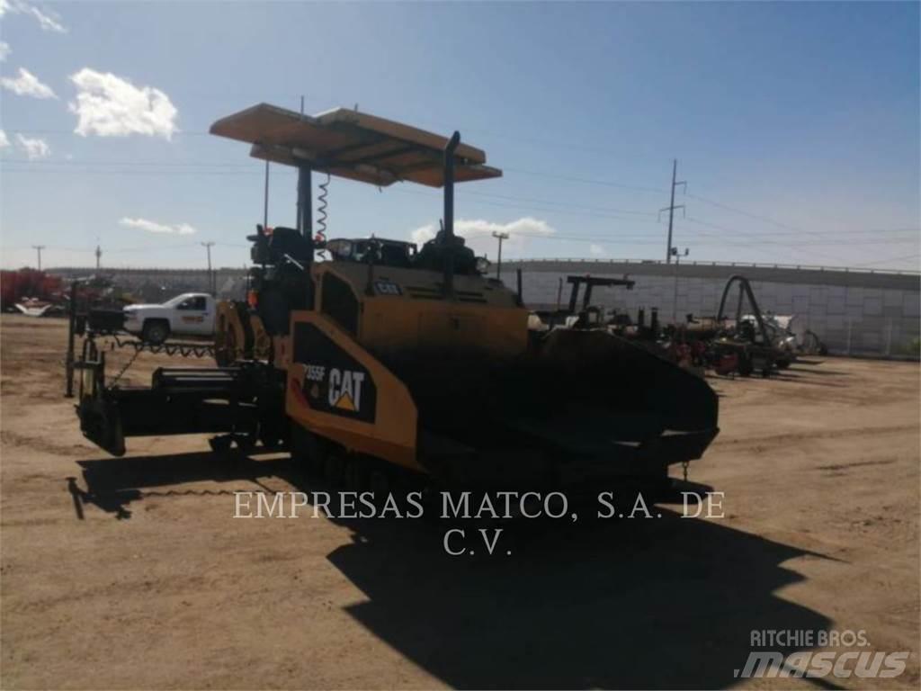 CAT AP355FLRC Pavatoare asfalt
