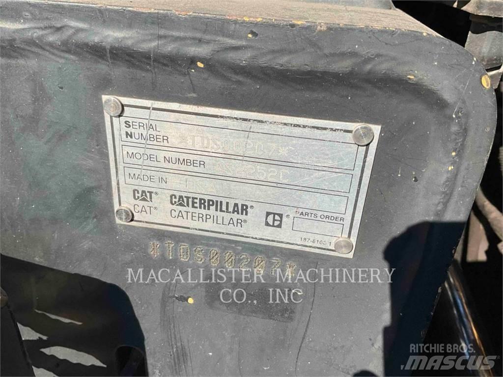 CAT AP500E Pavatoare asfalt
